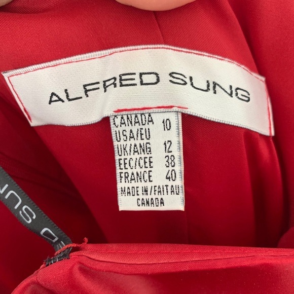 Vintage Alfred Sung floor length strapless Gown - Picture 9 of 10